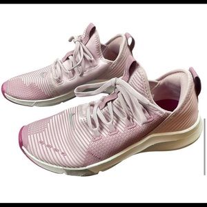 Nike Womens Air Zoom Elevate Running Shoes Pink AA1213-500 Low Top Lace Up 6.5M